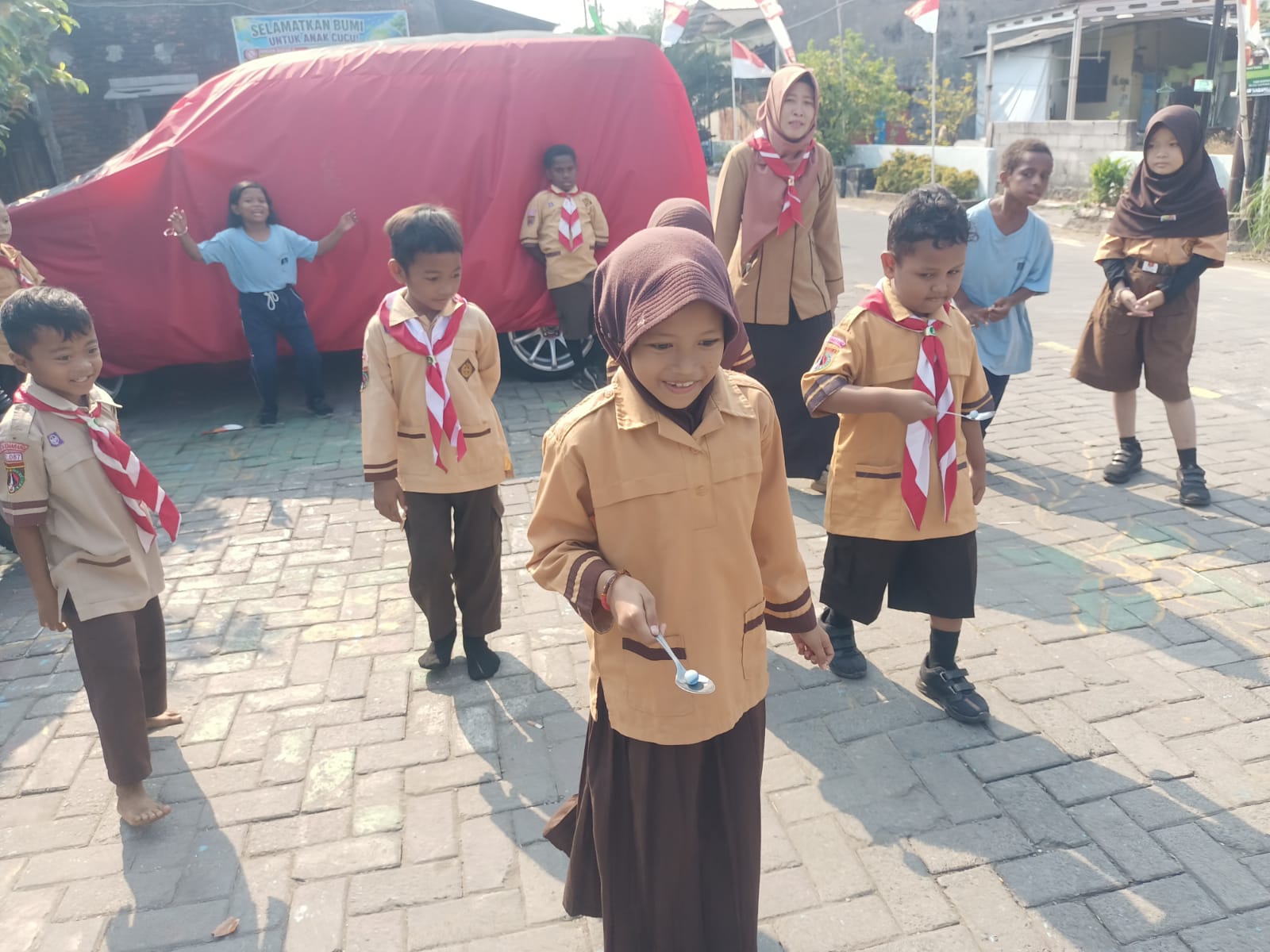 HUT ke-81#1